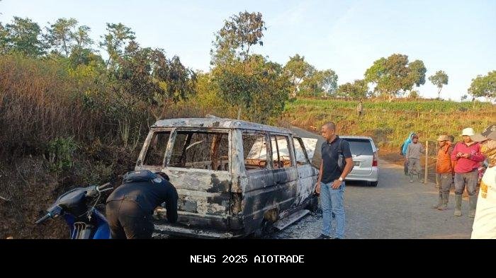 Modus Pencuri Alpukat di Lawang Gagal, Warga Marah hingga Motor Dibakar