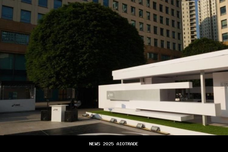 ASICS Sportstyle Hadirkan Pengalaman Pop-Up GEL-CUMULUS™ 16 di Plaza Senayan