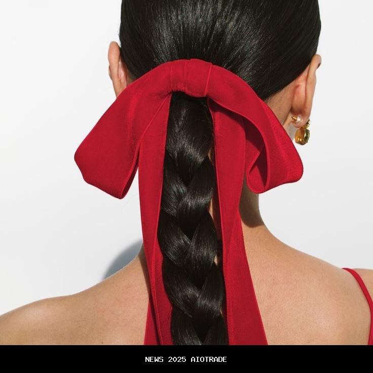 Gaya rambut sederhana untuk Natal, mudah diikuti!