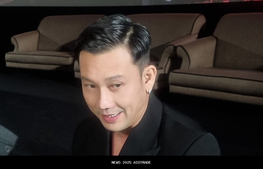 Denny Sumargo Bocorkan Tantangan Jadi Pengisi Suara Film Panji Tengkorak