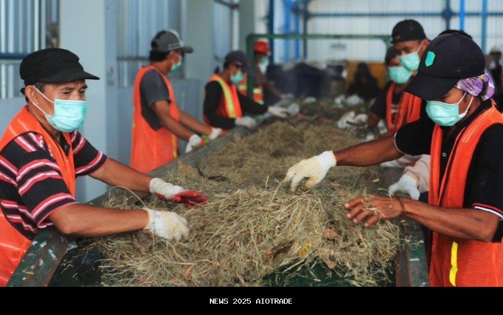 Pemkab Karawang Ubah TPA Jalupang Jadi Pembangkit Listrik Sampah