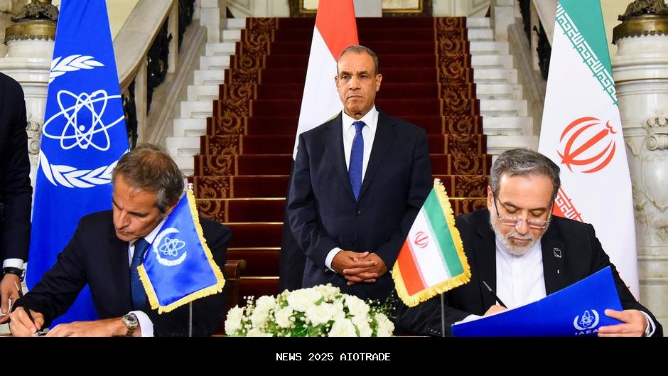 Iran dan IAEA Sepakat Lanjutkan Pemeriksaan Nuklir