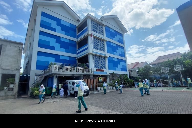 Siswa SMP Negeri 75 Jakarta Jadi Lebih Sehat dengan MBG