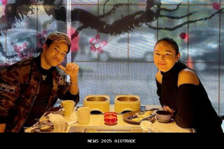 Terharu Dapat Uang Azka, Kalina Jual Es Teler