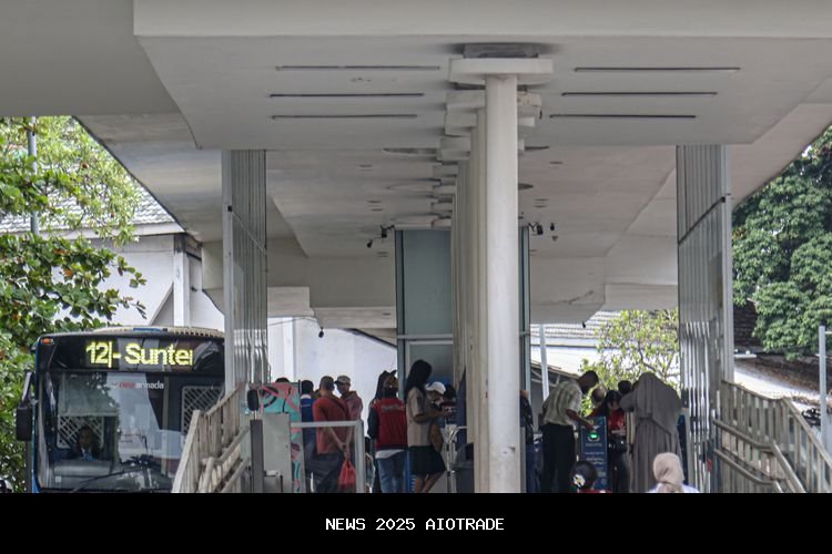 Transjakarta Terhambat Macet, Ini Koridor yang Terdampak
