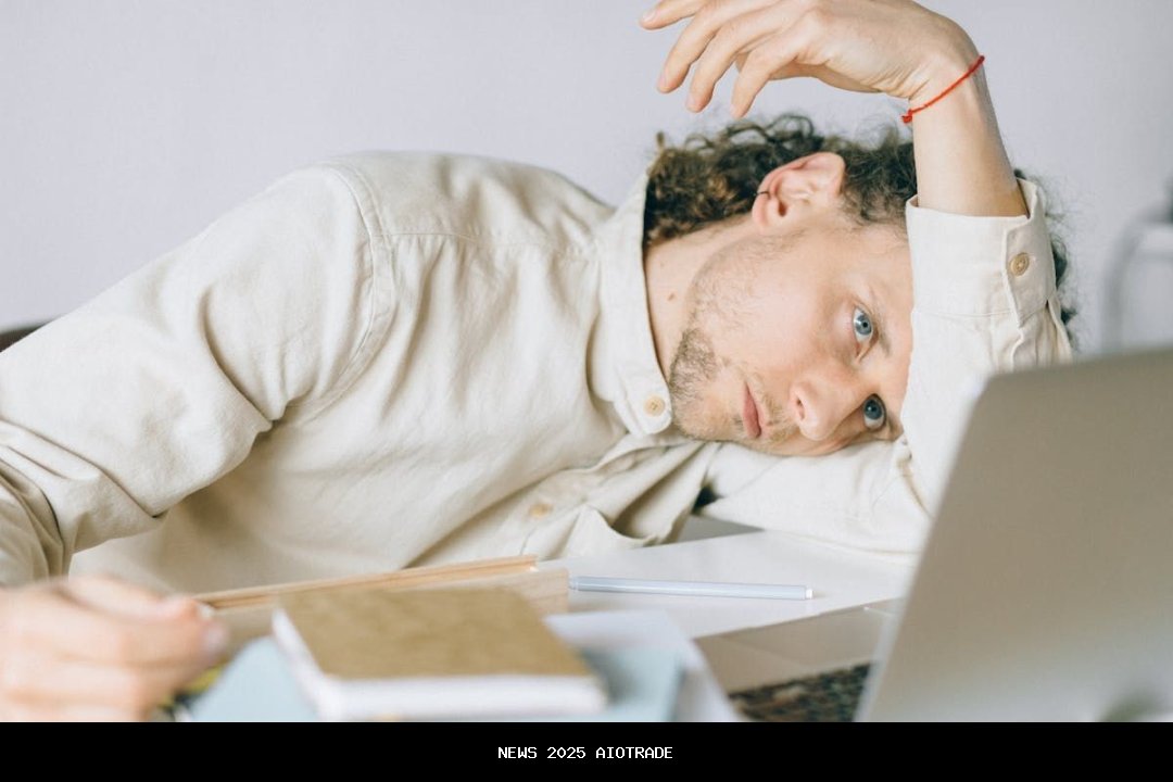 Lembur Berlebihan: Dampak Negatif pada Kesehatan Mental dan Fisik