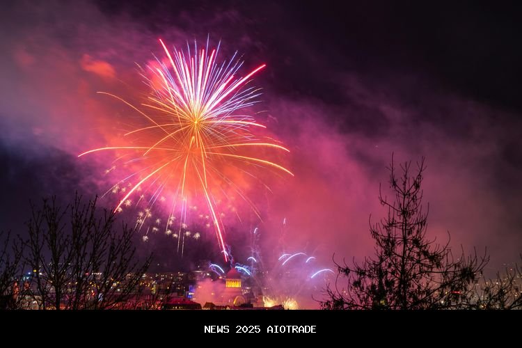 Pesta Rakyat CFN di Solo Tampilkan Hiburan, Kembang Api, dan Seniman Lokal