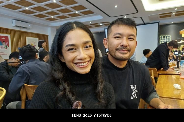 Rio Dewanto dan Faradina Mufti Bawa Dongeng ke Generasi Berikutnya