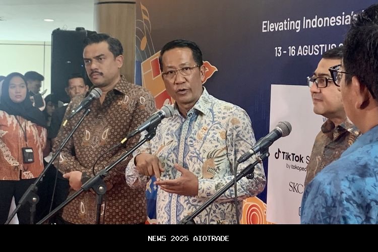 Menteri Hukum: Aturan Kafe Bayar Royalti Tak Boleh Bebankan UMKM