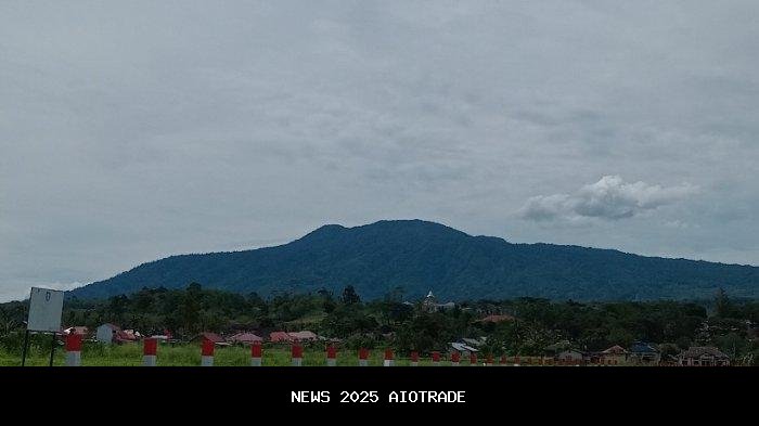 Prakiraan Cuaca Bengkulu Selatan, 19 Agustus 2025: Hujan Ringan Mengancam