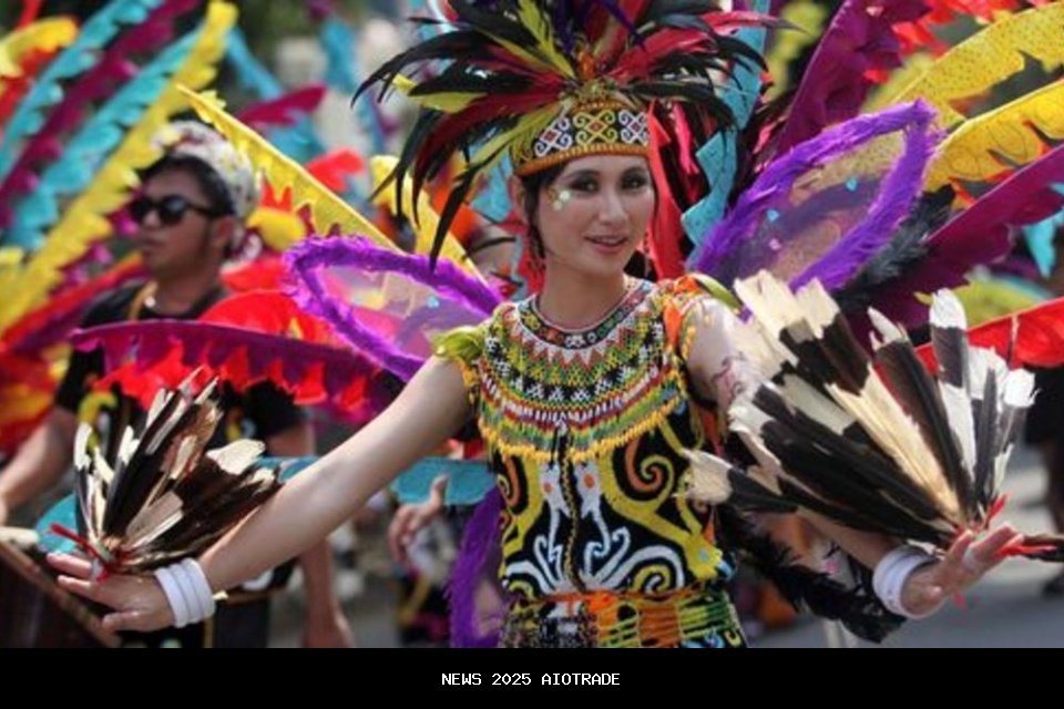 Karnaval Angso Duo Jambi: Tarian Bollywood dan Pacu Jalur Danau Sipin
