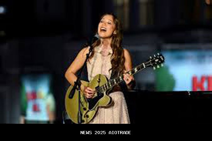 Laufey mengungkap rahasia lagu-lagu yang memenangkan penghargaan