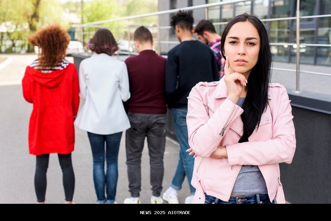 7 Kebiasaan Kecil yang Mengungkap Sifat Perempuan Kurang Percaya Diri