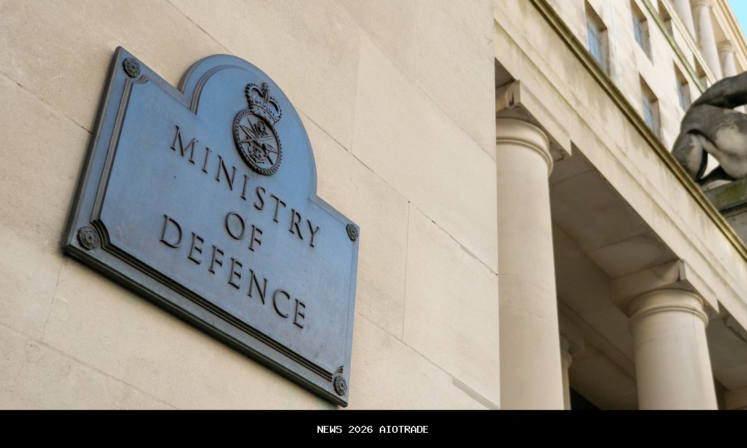 Pekerja MoD menggugat setelah rekan kerjanya gagal memberinya 'kartu keberuntungan' saat meninggalka