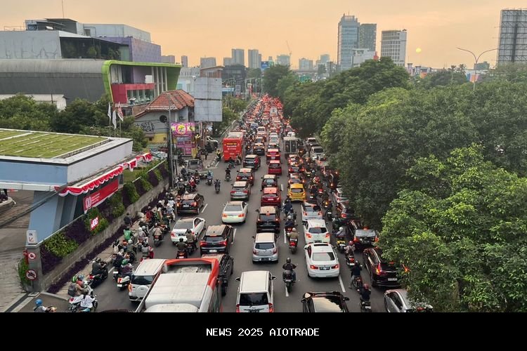 Peringatan Macet Jakarta Hari Ini, Hujan Mulai Pagi
