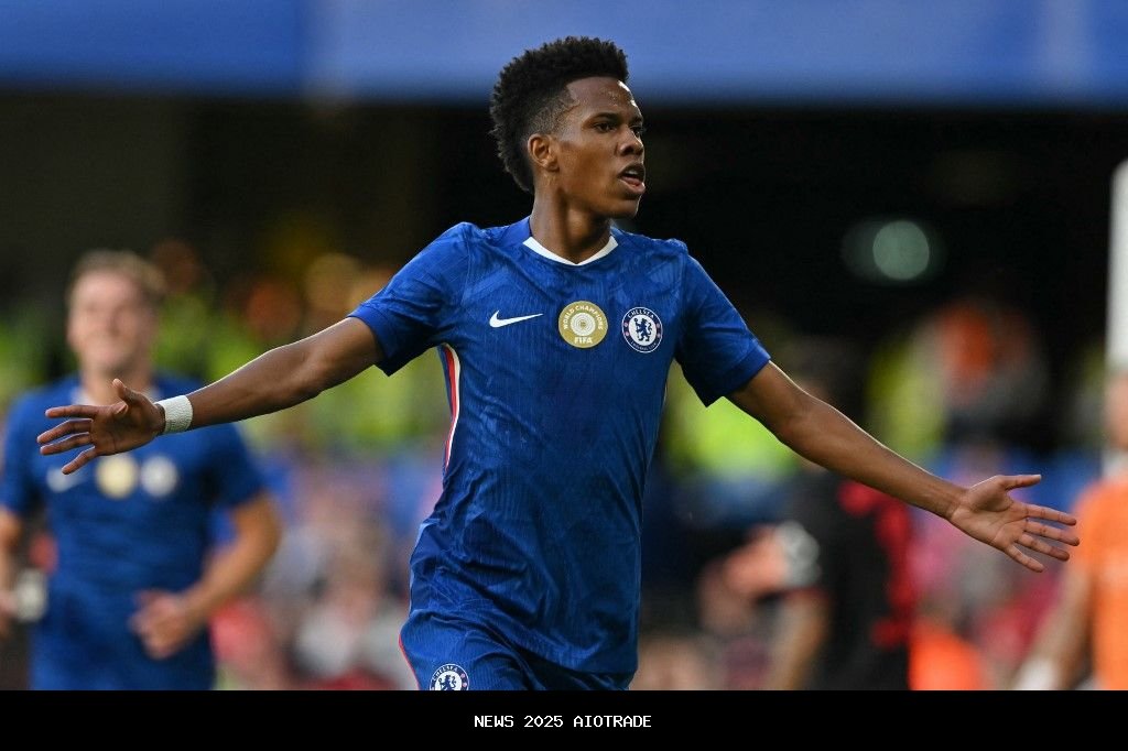 Chelsea Diminta Gantikan Palmer, Bocah Ajaib Brasil Pecahkan Rekor Sejarah