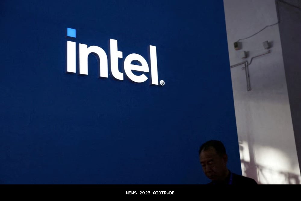 Trump Siap Jadi Pemilik Utama Intel