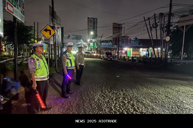 Libur Nataru Lebih Aman! Polres Metro Tangerang Larang Dump Truck Beroperasi Hingga 2 Januari 2026