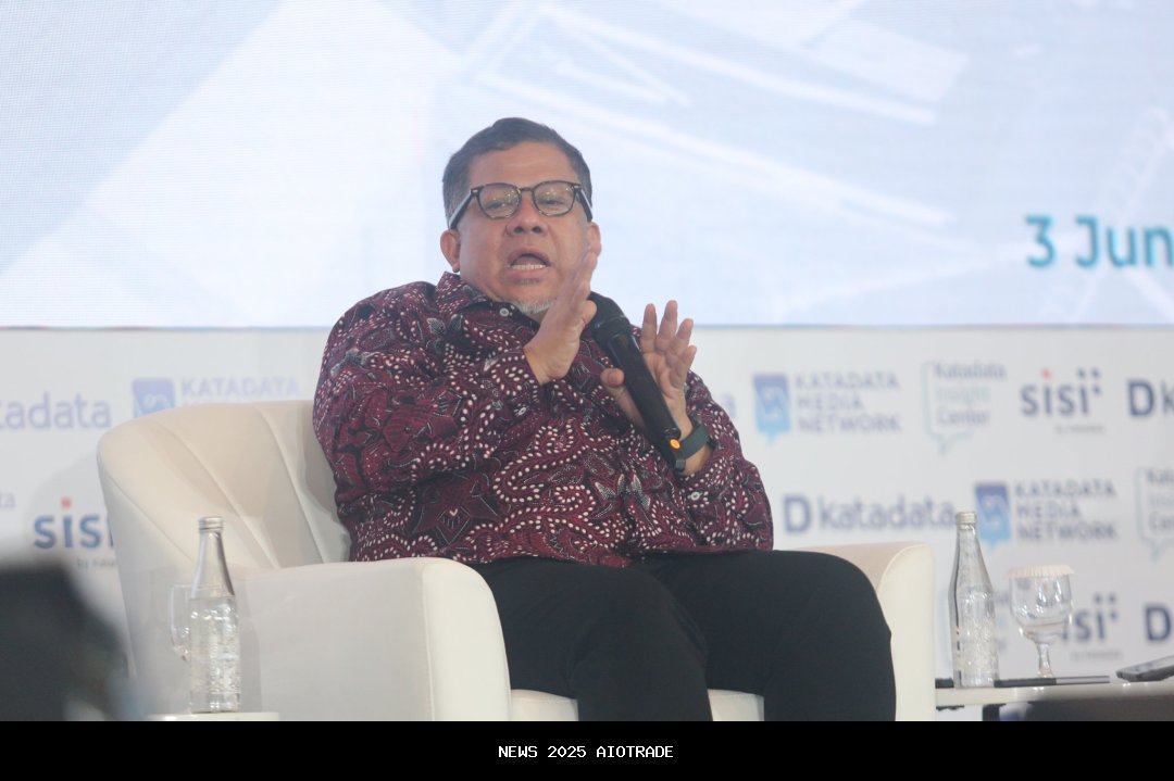 Pemerintah Alokasikan Rp8,9 Triliun untuk Renovasi Rumah Desa, Fokus pada Sanitasi