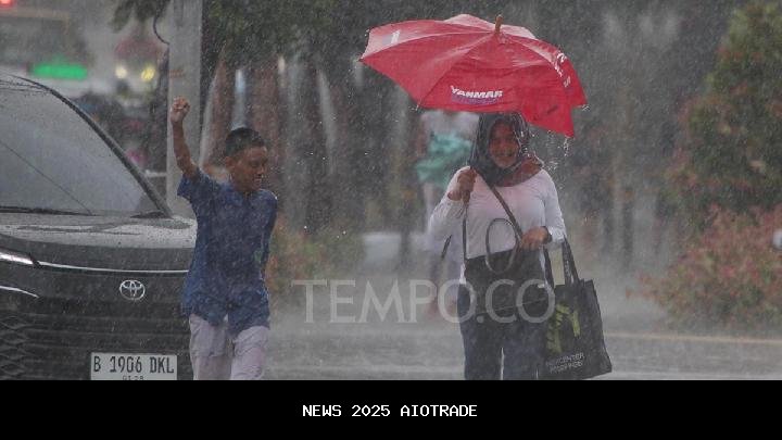 Temuan Mikroplastik di Air Hujan Jakarta, Ini Pesan Dinas Kesehatan