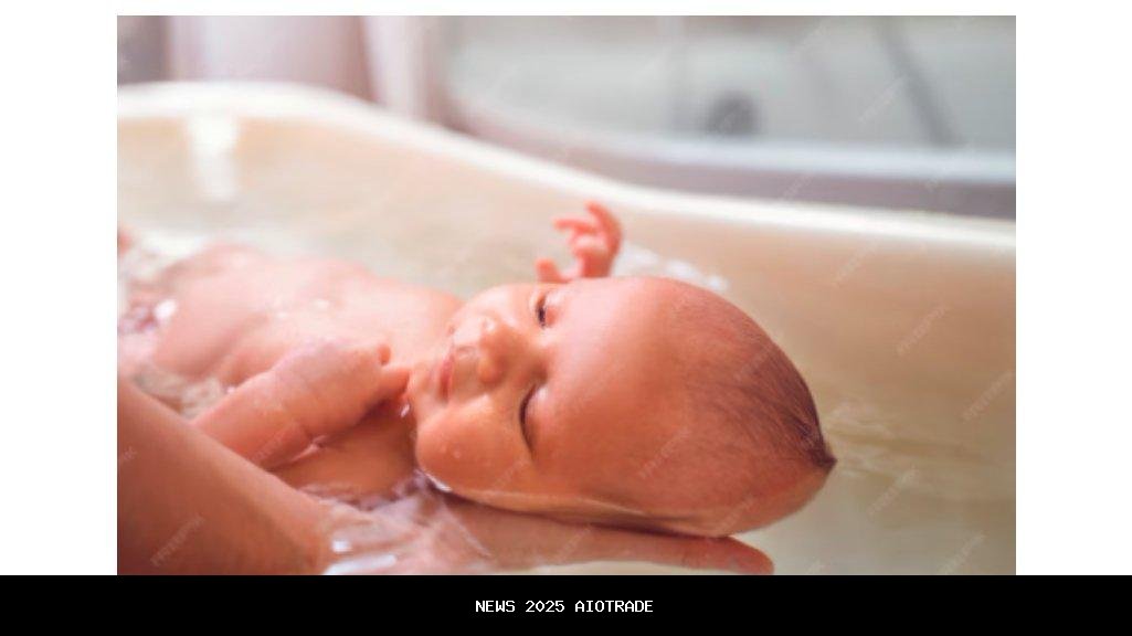 7 Tips Alami Mengatasi Biang Keringat pada Bayi untuk Kulit Sehat dan Lembut