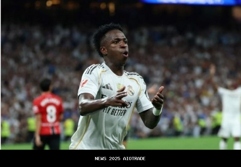 Respons Vinicius Junior Setelah Dihina Suporter Real Madrid di Bernabeu