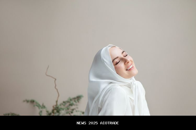 15 Cara Merawat Rambut Berhijab untuk Tetap Lembut dan Sehat Setiap Hari