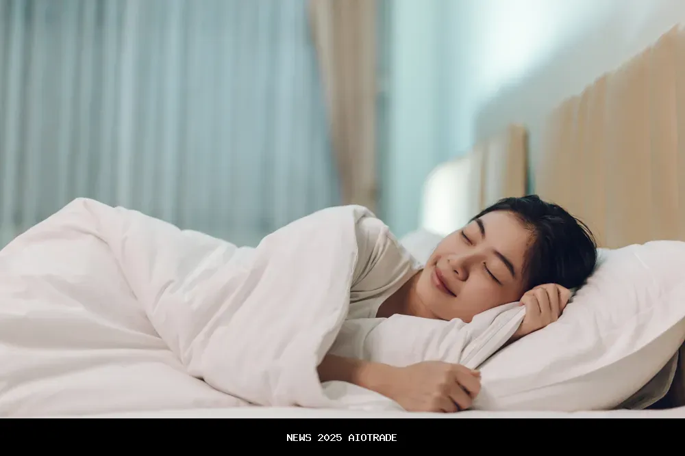 Tidur Nyenyak di Cuaca Panas: 7 Strategi Ciptakan Kamar Sejuk