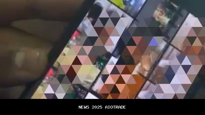 Modus Penyebaran Foto Bugil Siswi SMA di Cirebon: Editan AI Dijual Online Rp 50 Ribu per 20 Foto