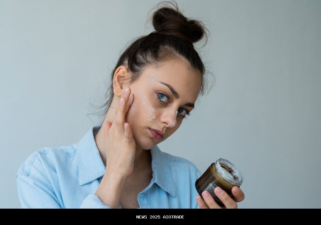 Waspada! 5 Bahan Sunscreen yang Picu Jerawat dan Kulit Berminyak