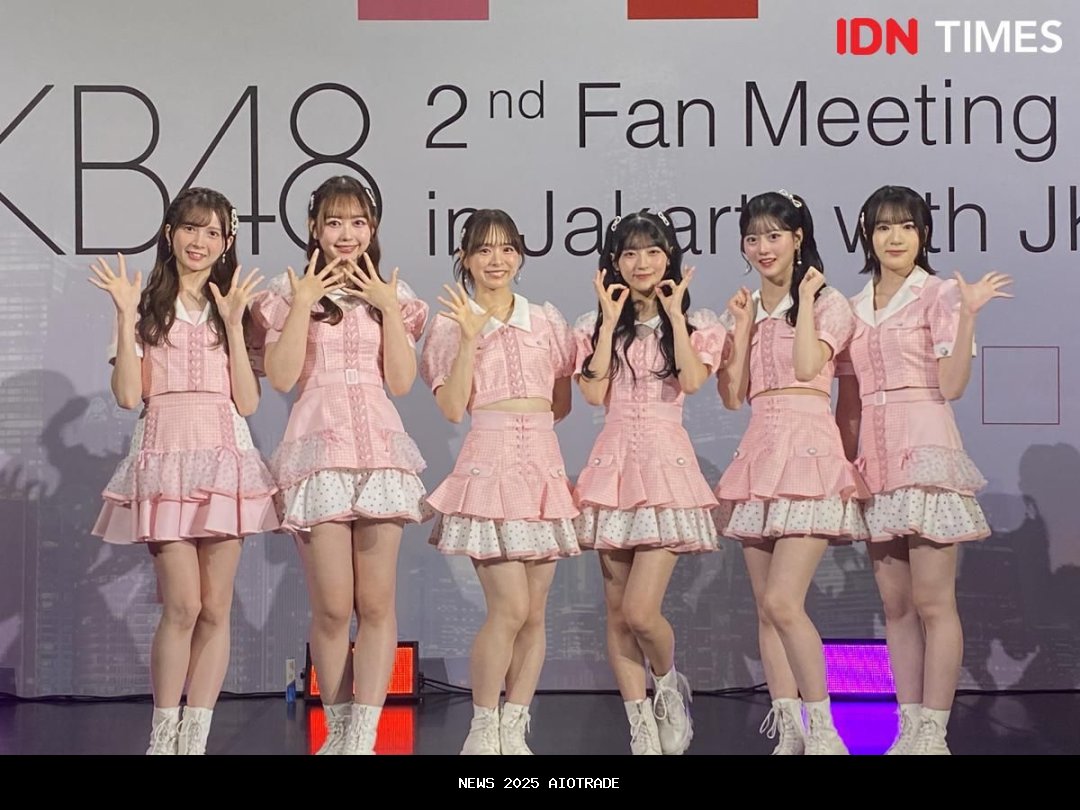AKB48 Dapat Dukungan Luar Biasa dari Fans Indonesia: Kami Merasa Dicintai!